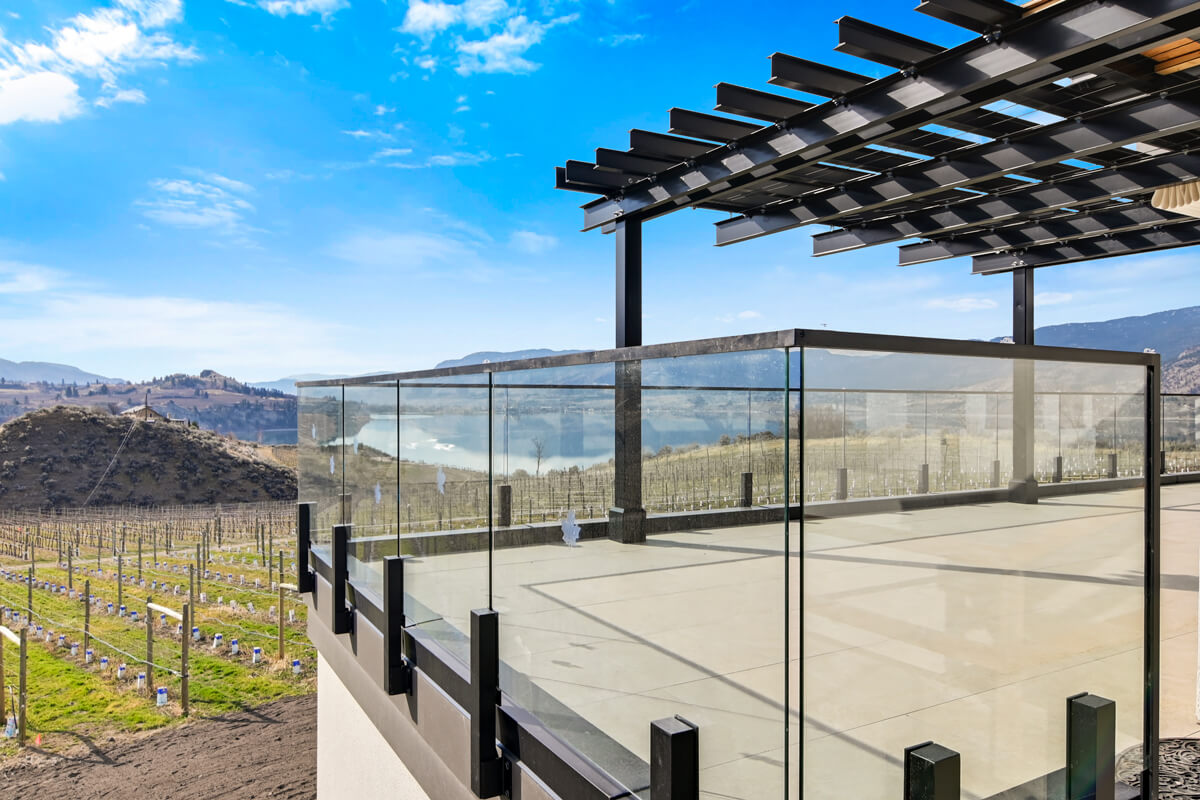 Glass and Aluminum Railings Kelowna