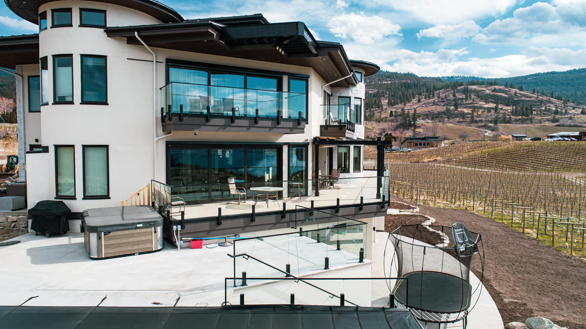 Glass and Aluminum Railings Kelowna